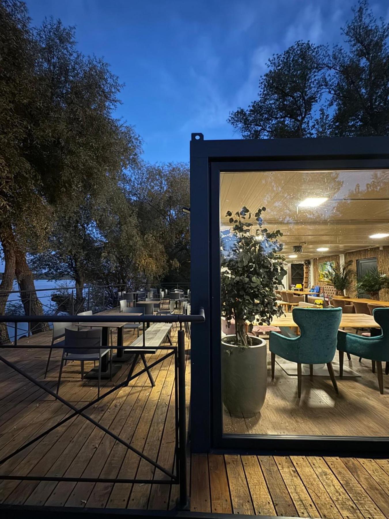Villa Bora Kuce Na Reci Belgrado Exterior foto