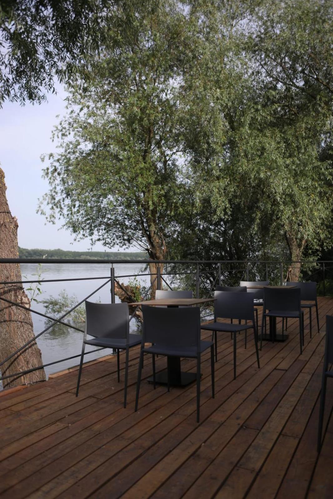 Villa Bora Kuce Na Reci Belgrado Exterior foto